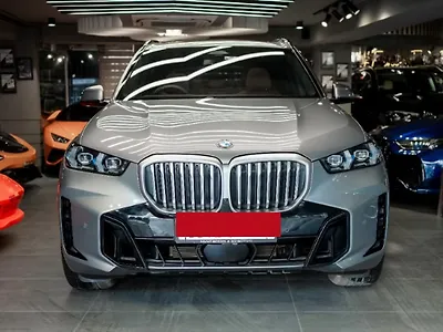 2025 BMW X5 xDrive40i M Sport 1
