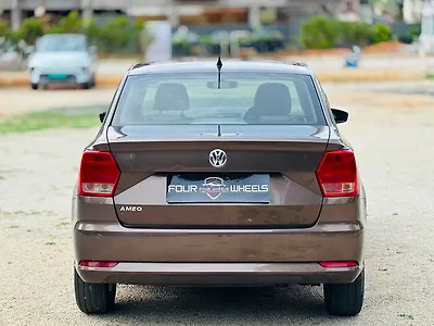 2016 Volkswagen Ameo Highline1.2L (P)