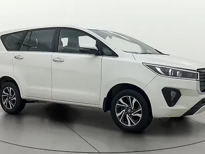 2022 Toyota Innova Crysta VX 2.4 8 STR 1