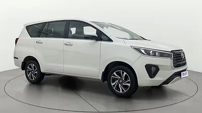 2022 Toyota Innova Crysta VX 2.4 8 STR 1 2022 Toyota Innova Crysta VX 2.4 8 STR 1