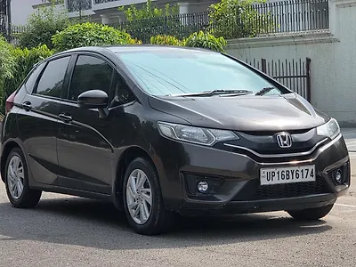 2018 Honda Jazz V Petrol 1