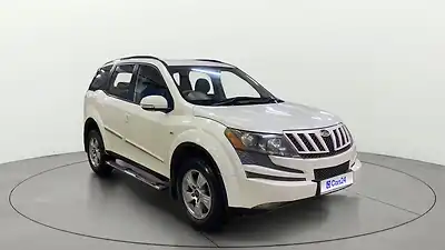 2013 महिंद्रा XUV500 w8 1