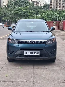 2022 Mahindra XUV300 W6 1.2 Petrol 1 2022 Mahindra XUV300 W6 1.2 Petrol 1
