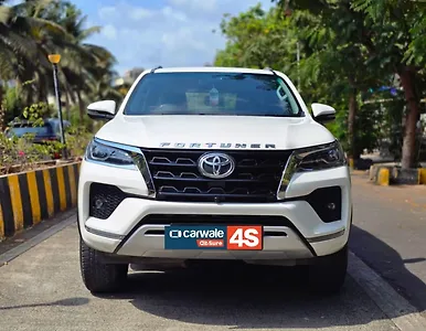 2025 Toyota Fortuner 4x2 2WD Diesel 2.8L Turbo Automatic 1 2025 Toyota Fortuner 4x2 2WD Diesel 2.8L Turbo Automatic 1