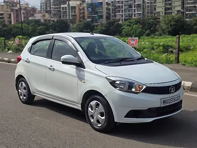 2016 Tata Tiago Revotron XT [2016-2019] 1