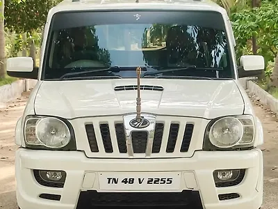 2012 Mahindra Scorpio SLE BS-IV 1