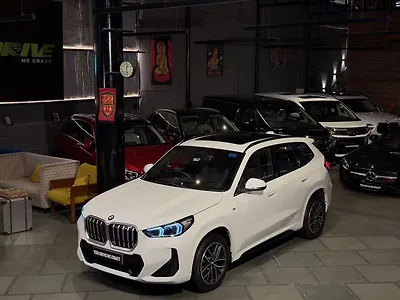 2025 BMW X1 sDrive18i M Sport 1 2025 BMW X1 sDrive18i M Sport 1