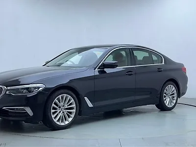 2019 BMW 5-Series 520d Luxury Line 1