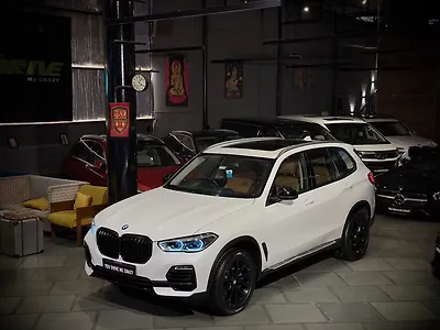 2019 BMW X5 xDrive30d xLine [2019-2020] 1