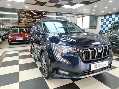 2021 Mahindra Old Generation XUV700 AX 7 Petrol AT Luxury Pack 7 STR
