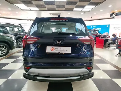 2021 Mahindra Old Generation XUV700 AX 7 Petrol AT Luxury Pack 7 STR