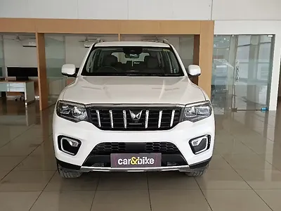 2025 Mahindra Scorpio N Z8 L 2WD Diesel 2.2L Turbo Automatic 7 STR 1