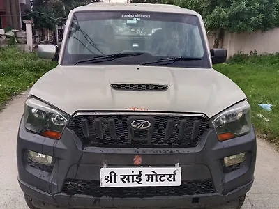 2017 Mahindra Scorpio S4 Plus 1