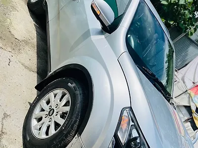 2015 Mahindra XUV500 W10 AWD 1