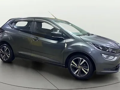2022 Tata Altroz XZ Petrol [2020-2023] 1