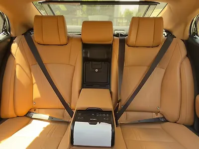 2023 Lexus Old Generation ES 2018 300h Luxury