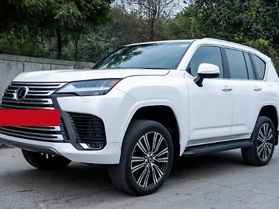2023 Lexus LX 500d with Ash Open Pore Sumi Black Trim 1