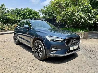 2022 Volvo XC60 B5 Inscription 1