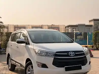 2020 टोयोटा इनोवा क्रिस्टा 2.4 gx 7 सीटर 1