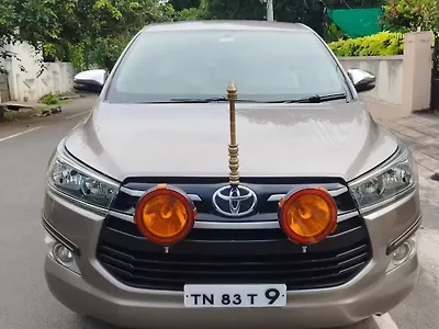 2017 Toyota Innova Crysta 2.4 GX 8 STR [2016-2020] 1