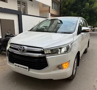 2017 Toyota Innova Crysta 2.4 Z 7 STR 1 2017 Toyota Innova Crysta 2.4 Z 7 STR 1