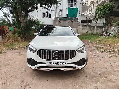 2023 Mercedes-Benz GLA 220d AMG Line 4MATIC 1