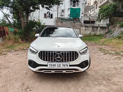 2023 Mercedes-Benz GLA 220d AMG Line 4MATIC 1