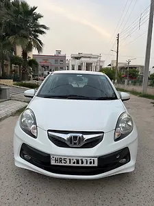 2015 Honda Brio VX (O) AT 1 2015 Honda Brio VX (O) AT 1