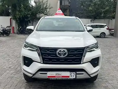 2024 टोयोटा फ़ॉर्च्यूनर 4x4 एटी 2.8 डीज़ल 1 2024 टोयोटा फ़ॉर्च्यूनर 4x4 एटी 2.8 डीज़ल 1