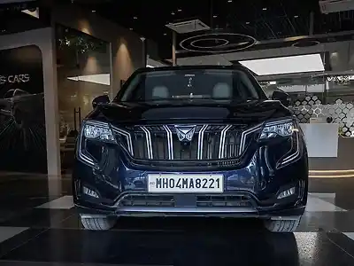 2024 महिंद्रा XUV700 AX7 Luxury Pack 2WD Petrol 2.0L Turbo Automatic 7 STR 1