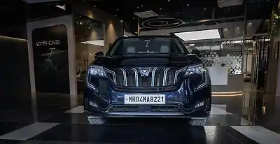 2024 महिंद्रा XUV700 AX7 Luxury Pack 2WD Petrol 2.0L Turbo Automatic 7 STR 1 2024 महिंद्रा XUV700 AX7 Luxury Pack 2WD Petrol 2.0L Turbo Automatic 7 STR 1