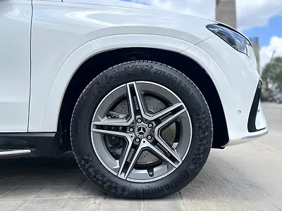 2024 Mercedes-Benz GLE 450 4MATIC LWB Mild Hybrid(Electric + Petrol) 3.0L Turbo Automatic
