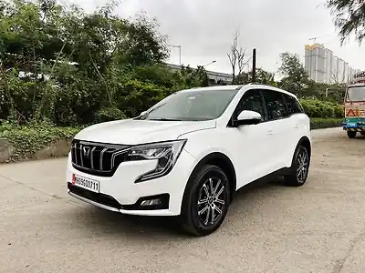 2024 महिंद्रा XUV700 AX7 Luxury Pack 2WD Petrol 2.0L Turbo Automatic 7 STR 1