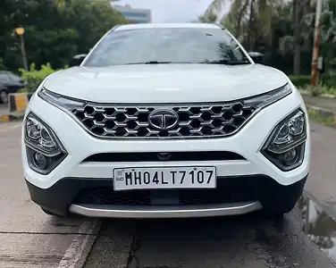 2023 Tata Safari XZA Plus 1