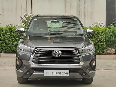 2022 टोयोटा इनोवा क्रिस्टा zx 2.4 एटी 7 सीटर 1