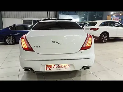 2016 Jaguar XJ L 3.0 V6 premium-luxury