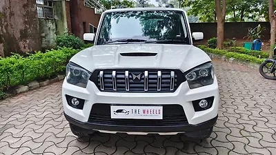 2018 Mahindra Scorpio S7 120 2WD 8 STR 1 2018 Mahindra Scorpio S7 120 2WD 8 STR 1