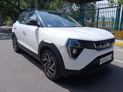 2024 Mahindra XUV 3XO AX7 Diesel 1.5L Turbo Manual Dual Tone