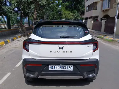 2024 Mahindra XUV 3XO AX7 Diesel 1.5L Turbo Manual Dual Tone
