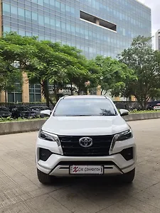 2023 Toyota Fortuner 4x2 2WD Diesel 2.8L Turbo 6 Speed Manual 1 2023 Toyota Fortuner 4x2 2WD Diesel 2.8L Turbo 6 Speed Manual 1
