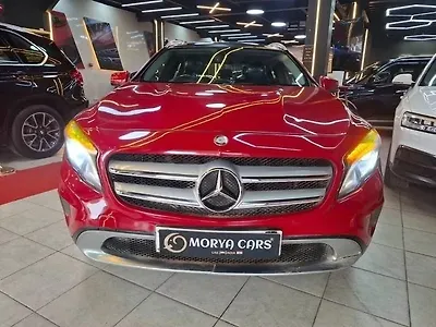2015 Mercedes-Benz GLA 200 Sport 1