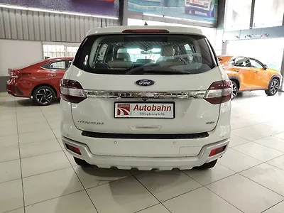 2018 Ford Endeavour Titanium 3.2 4x4 AT
