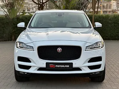 2018 Jaguar F-Pace Prestige 1
