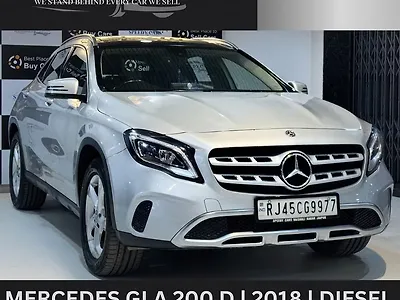 2018 Mercedes-Benz GLA 200 d Sport 1