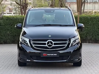 2018 Mercedes-Benz V-Class 220D 1 2018 Mercedes-Benz V-Class 220D 1