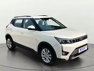 2020 महिंद्रा XUV300 w8 (o) 1.5 डीज़ल एएमटी 1