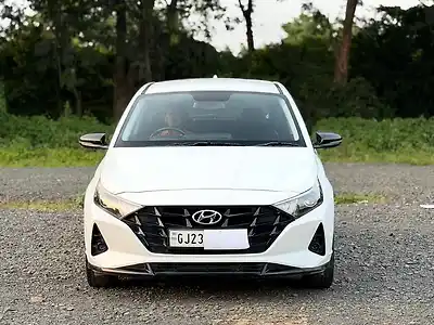 2020 हुंडई एलीट i20 एस्टा 1.2 आईवीटी दोहरे रंग 1