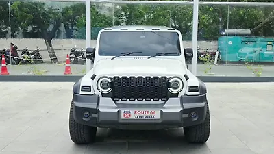 2025 Mahindra Thar Roxx AX7 L 4WD Diesel 2.2L Turbo Automatic 1 2025 Mahindra Thar Roxx AX7 L 4WD Diesel 2.2L Turbo Automatic 1