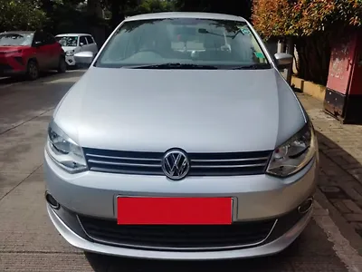 2014 Volkswagen Vento Highline Diesel 1