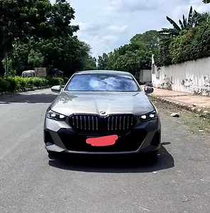 2025 BMW 5-Series 530Li Petrol 2.0L Turbo Automatic 1 2025 BMW 5-Series 530Li Petrol 2.0L Turbo Automatic 1